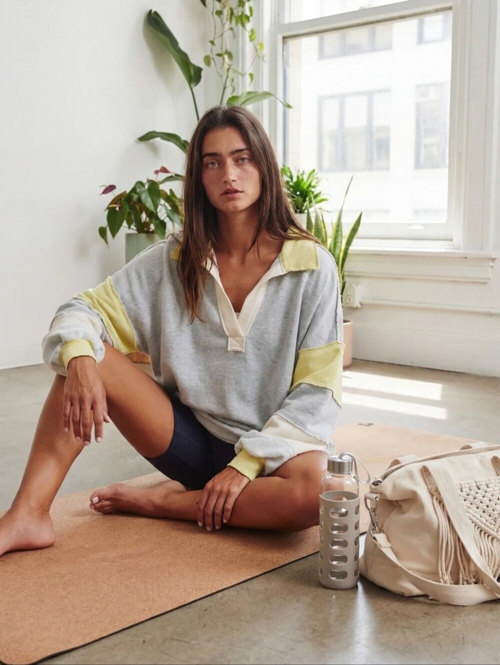 BucketList Studio to Street Collard V-neck Sweatshirt Sz Small Oversized NWT$98